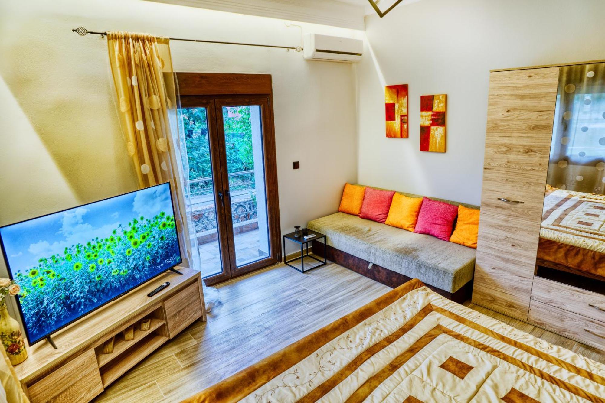 Four Lakes Luxury Suites Αμύνταιο Εξωτερικό φωτογραφία